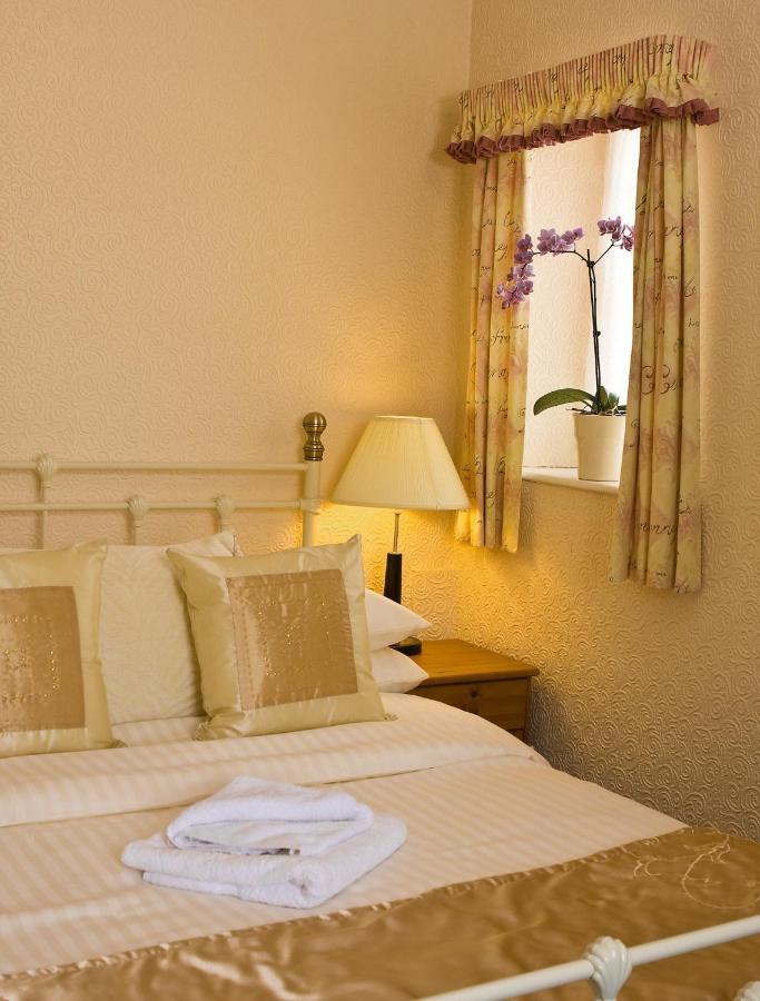 Tor Dean Guest House Torquay Habitación foto